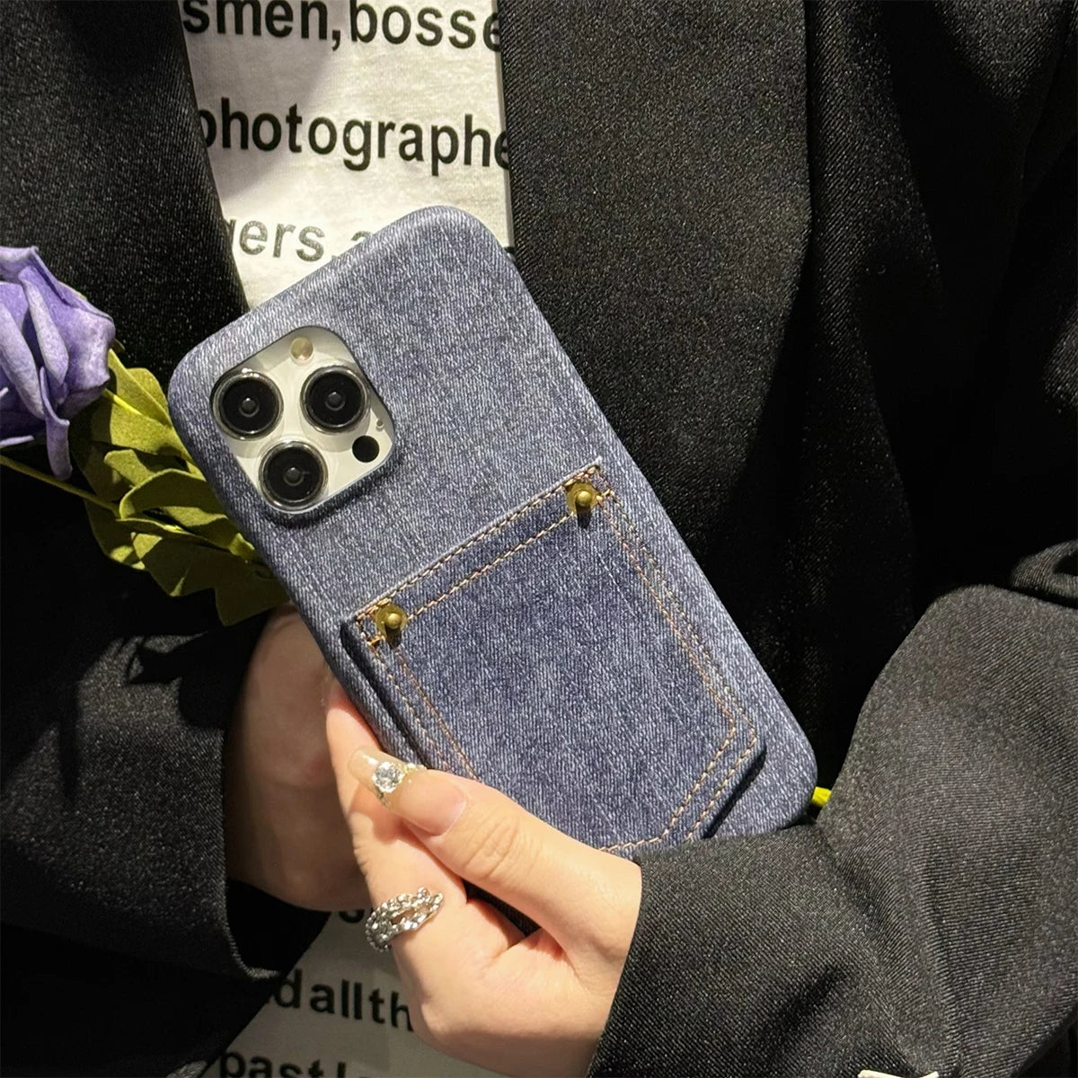 Funda Cuero Premium iPhone con Tarjetero - Estilo Denim